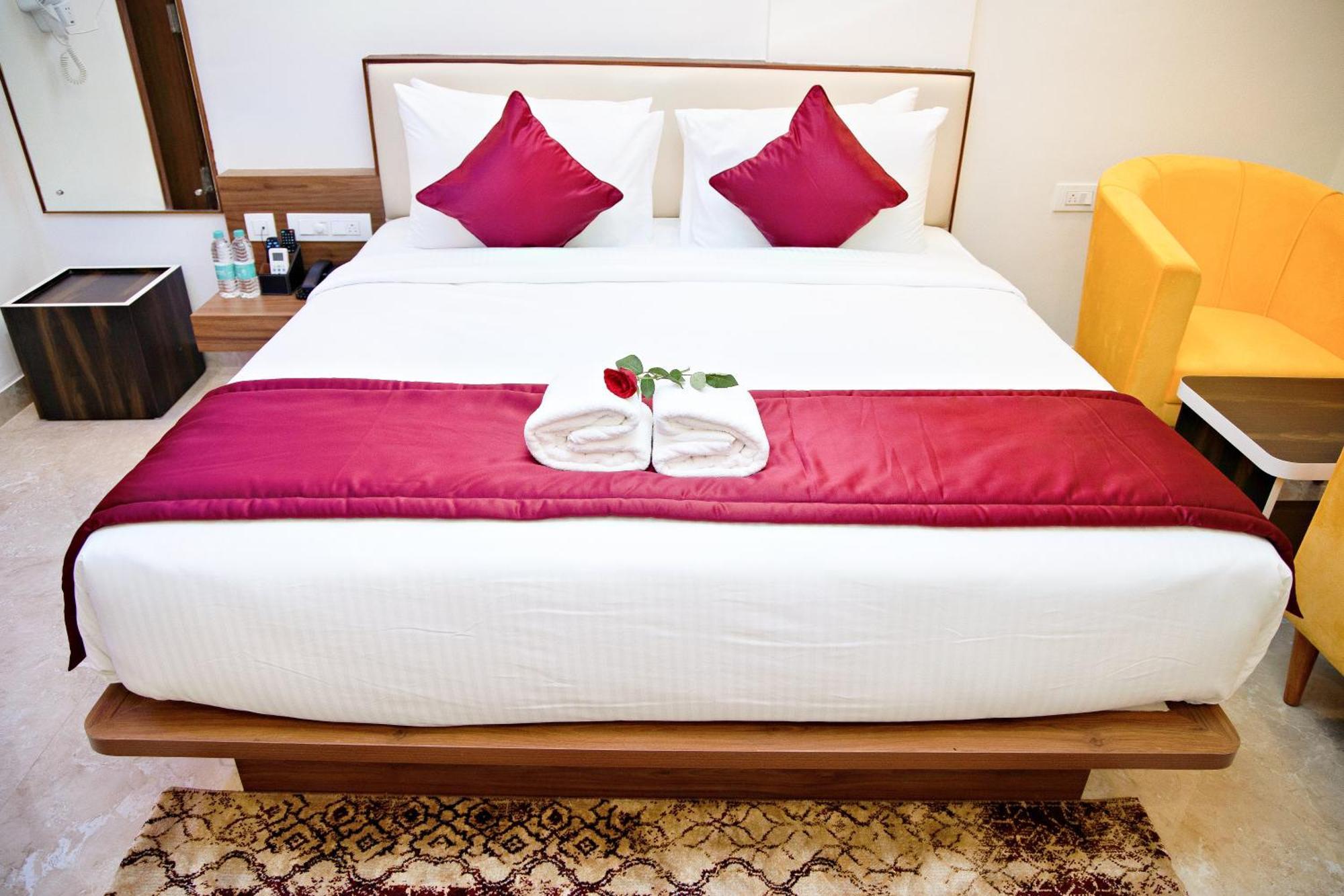 Villa Grand Hotel Near Kempegowda International Airport Devanahalli Exteriér fotografie